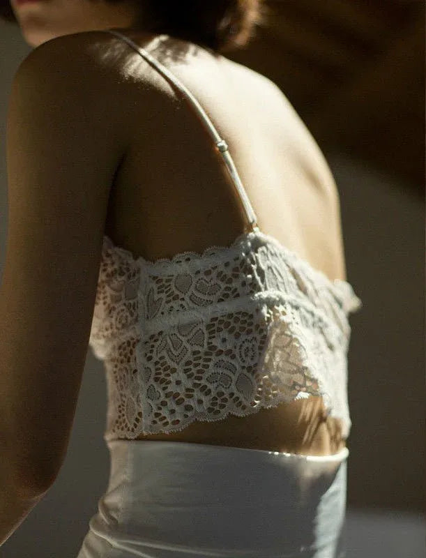 Elegant signature lace wirefree bralette Veloura Intimate