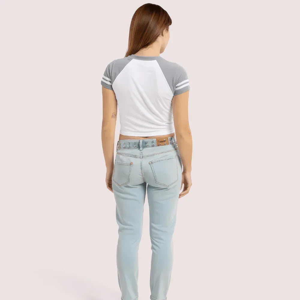 Women's Brooklyn '76 Graphic Crop Top – Sporty V-Neck Tee Veloura Intimate