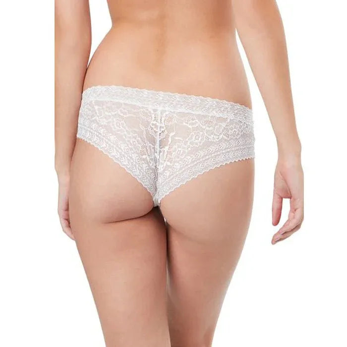 2 Pack Black &amp; White Lace Hipster Veloura Intimate