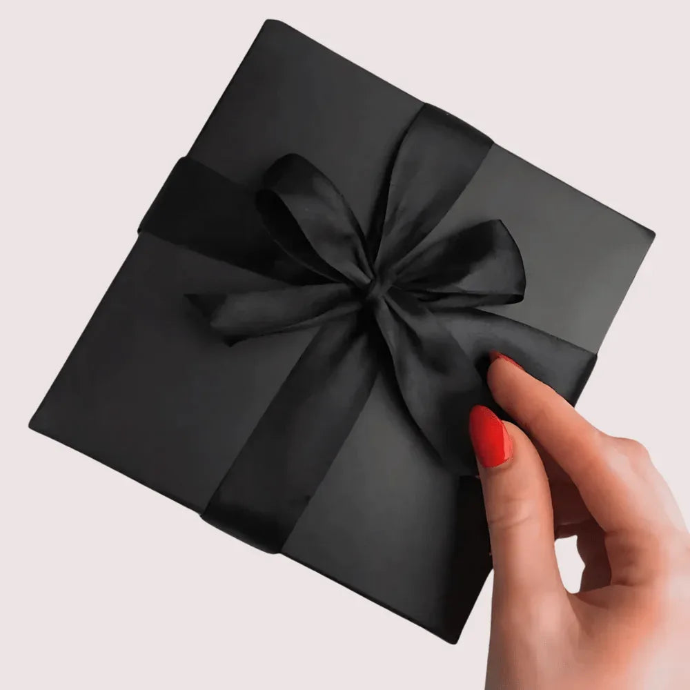 Elegant French Knickers Duo – Luxury Gift Set Veloura Intimate