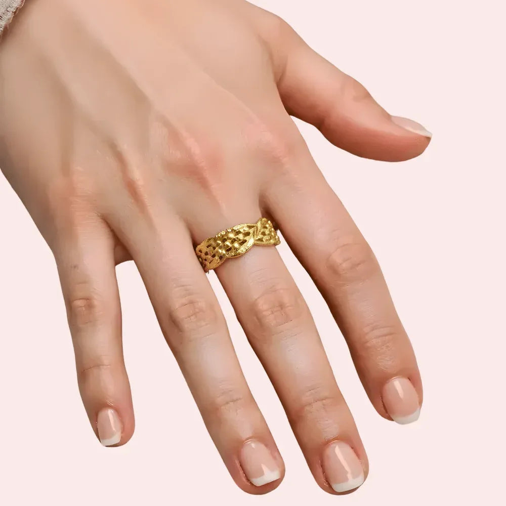Intertwined Leaf Design Gold Finish Ring for Women Veloura Intimate