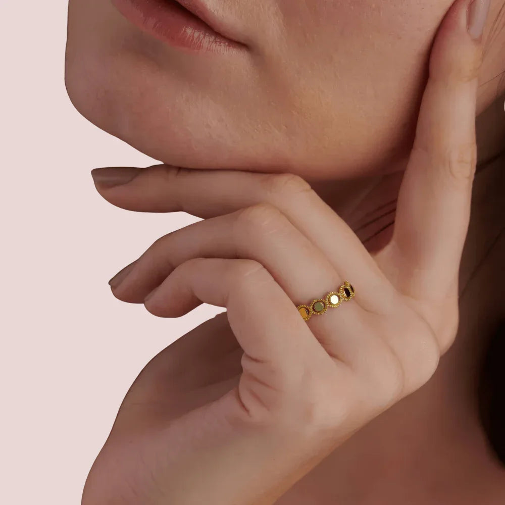 Minimalist Gold-Plated Band Ring Veloura Intimate