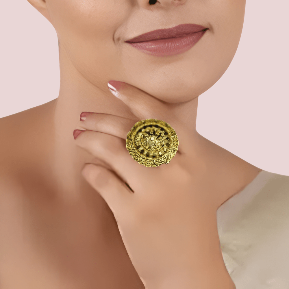 Ornate Gold - Plated Heritage Ring - Veloura Intimate